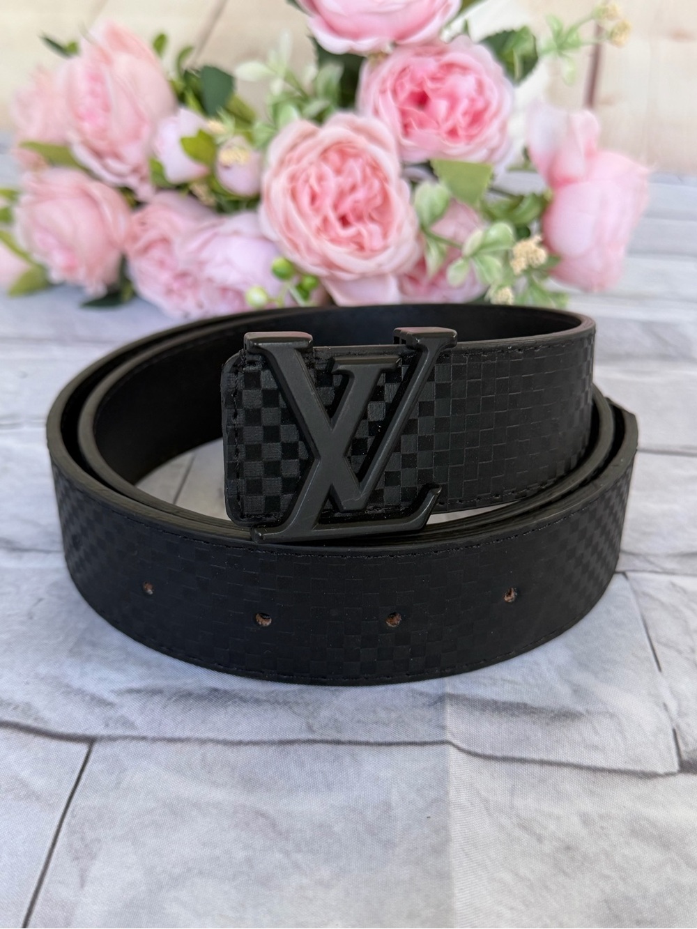 LOUIS VITTON BLACK MATTE UNISEX BLACK LEATHER  BELT 46|115